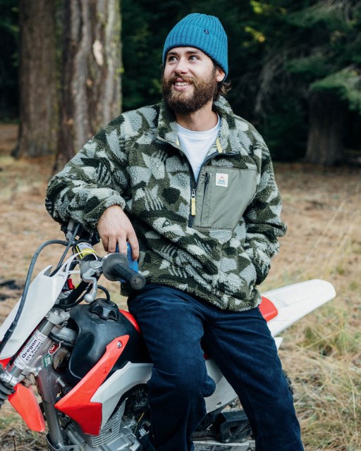 Passasjer Eksklusivt Offroad Resirkulert Dyppelet Sherpa Fleece Grantre Camo Mønster
