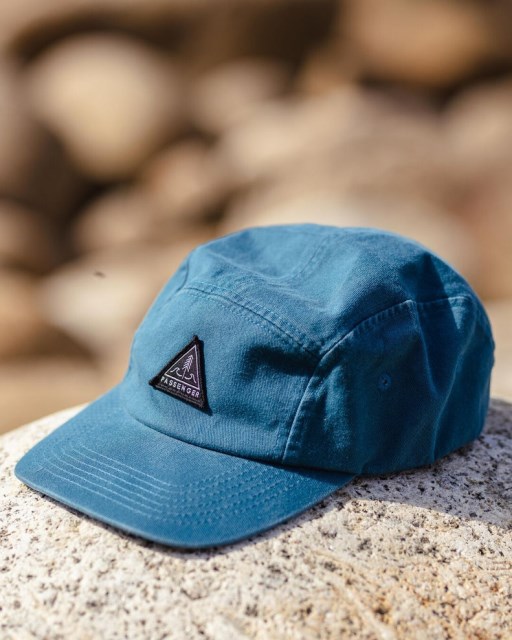 Passasjer Eksklusiv Fixie Resirkulert Bomull 5 Panel Cap Blå Korall