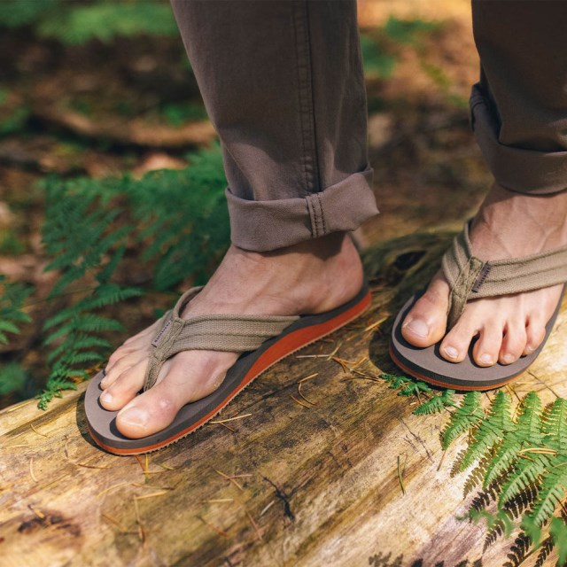 Passasjer Eksklusiv Santos Flip Flop Taupe