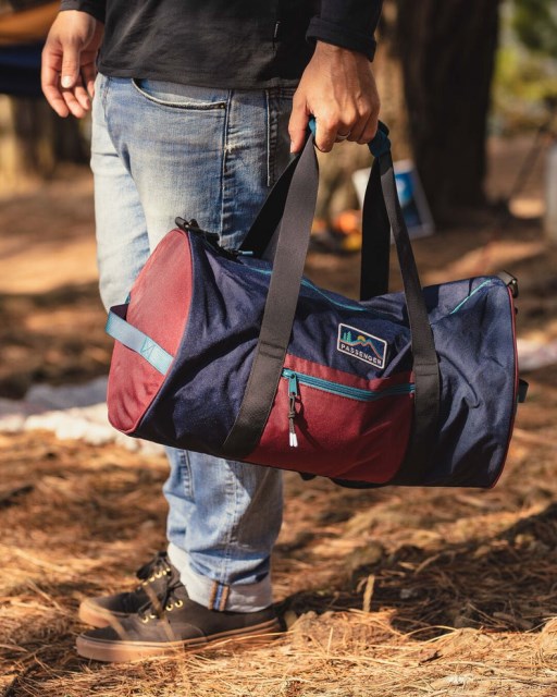 Passasjer Eksklusiv Escape It All 30l Resirkulert Duffle Bag Marine/burgunder