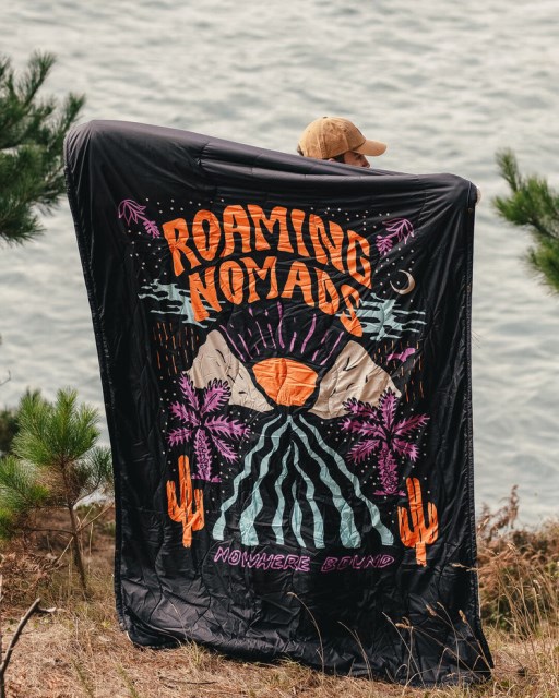 Eksklusiv Passasjers Nomadiske Resirkulerte Sherpa-teppe Roaming Print Svart