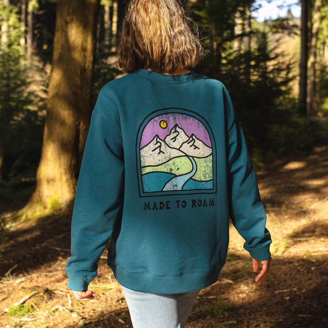 Passasjereksklusiv Fredagskollektiv Resirkulert Bomull Oversized Sweatshirt Blå Korall